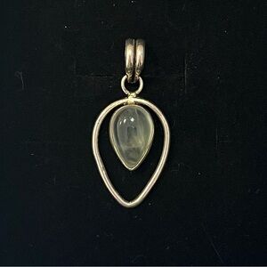 sterling silver pendant with green stone Unique. Gorgeous